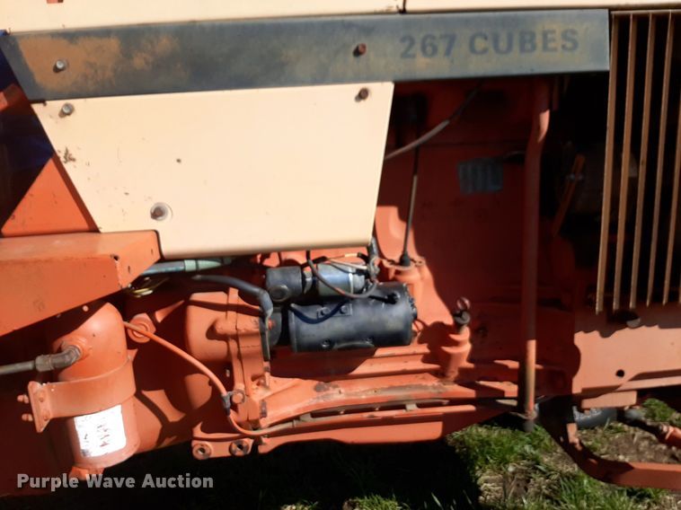 image for item DV9948 1970 Case 770 Agri King tractor