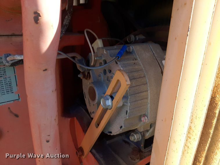 image for item DV9948 1970 Case 770 Agri King tractor