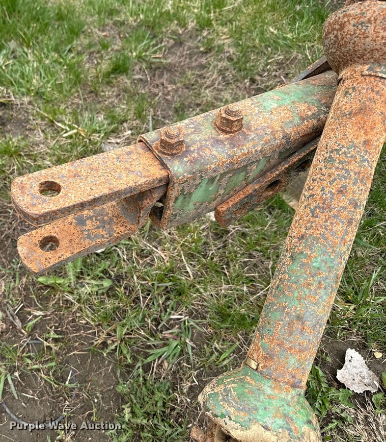 image for item EH5380 John Deere 14T small square baler