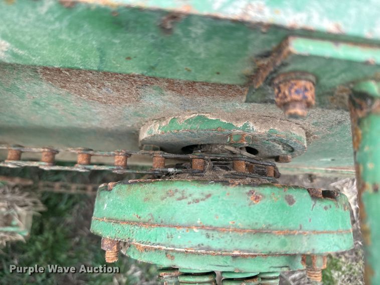 image for item EH5380 John Deere 14T small square baler