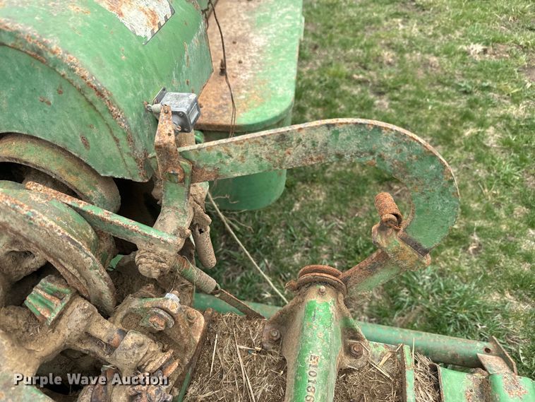 image for item EH5380 John Deere 14T small square baler