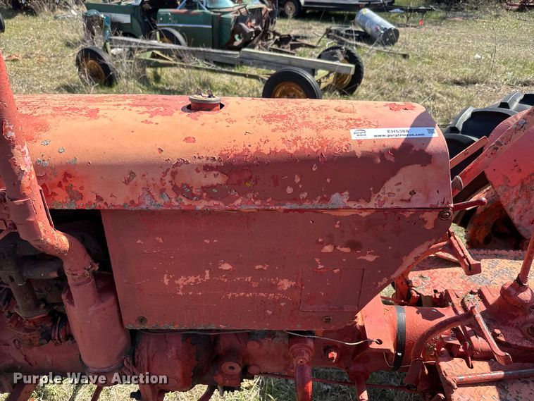 image for item EH5388 1946 Case  VAC tractor
