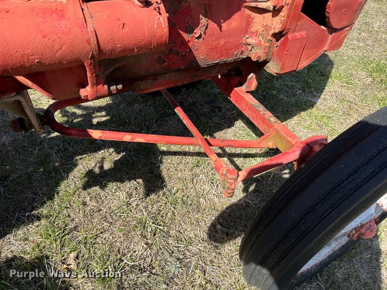 image for item EH5388 1946 Case  VAC tractor