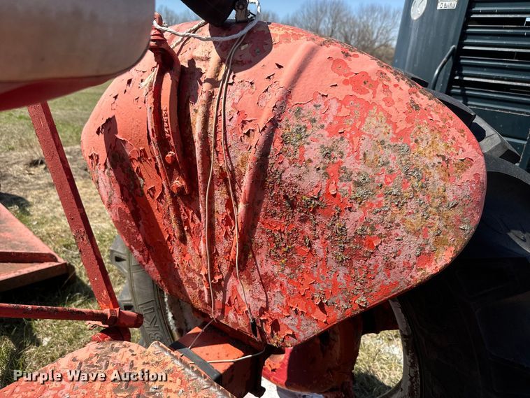 image for item EH5388 1946 Case  VAC tractor