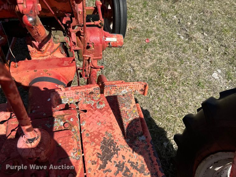 image for item EH5388 1946 Case  VAC tractor