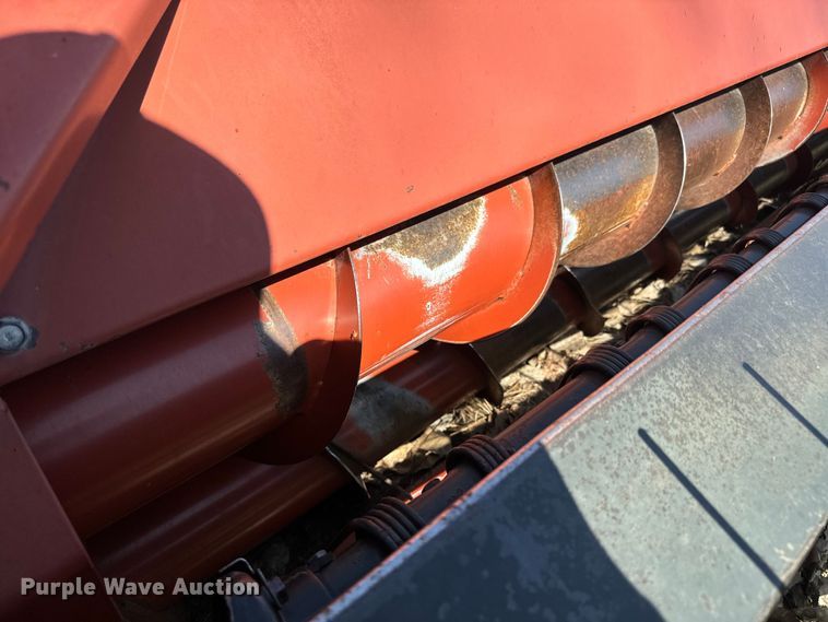 image for item EH5389 1987 Hesston 8200 swather / windrower