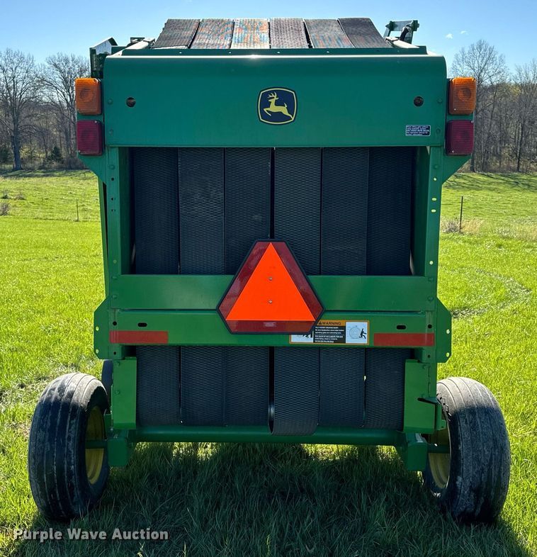 image for item EH6648 2012 John Deere 458C round baler