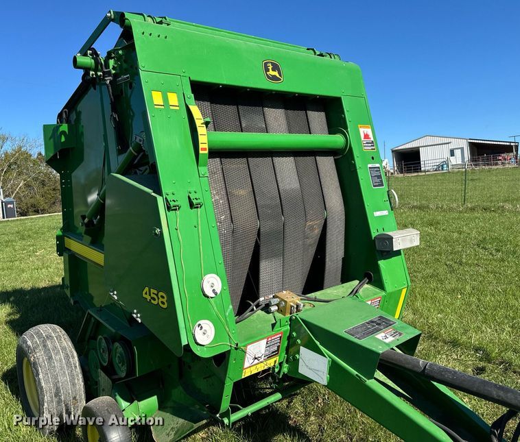 image for item EH6648 2012 John Deere 458C round baler