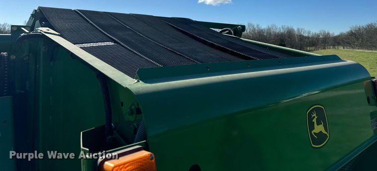 image for item EH6648 2012 John Deere 458C round baler