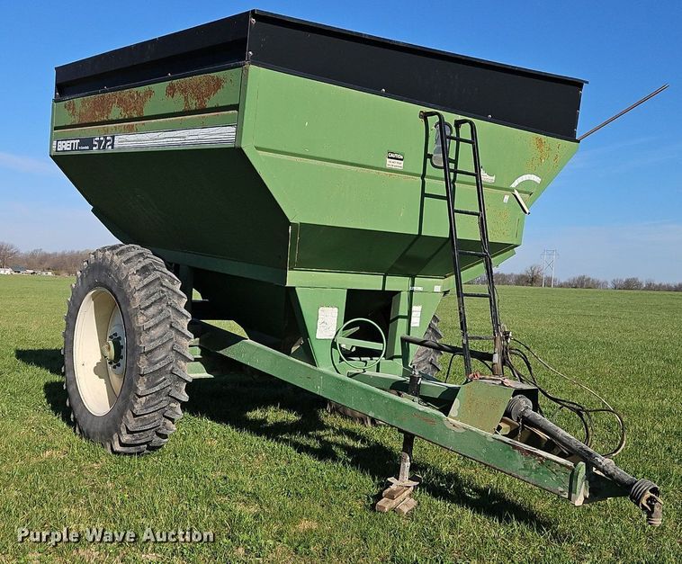 image for item EI3663 Brent GC572 grain cart
