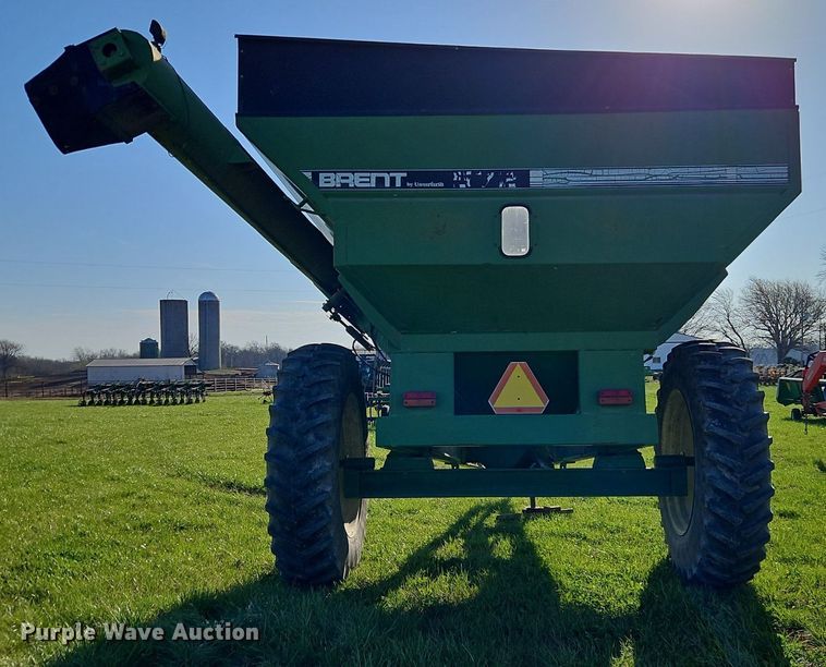 image for item EI3663 Brent GC572 grain cart
