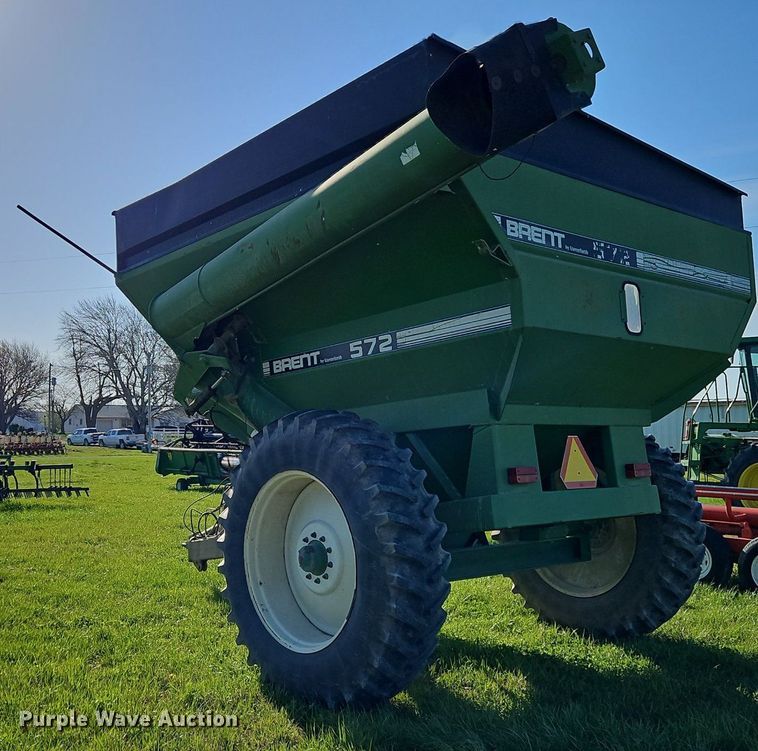 image for item EI3663 Brent GC572 grain cart