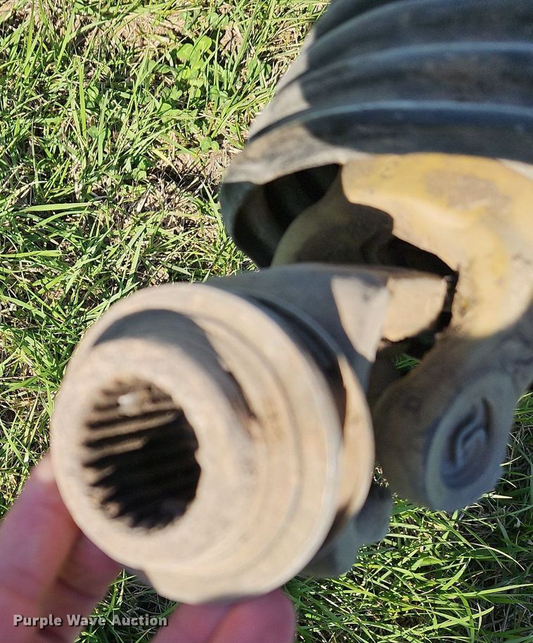 image for item EI3663 Brent GC572 grain cart