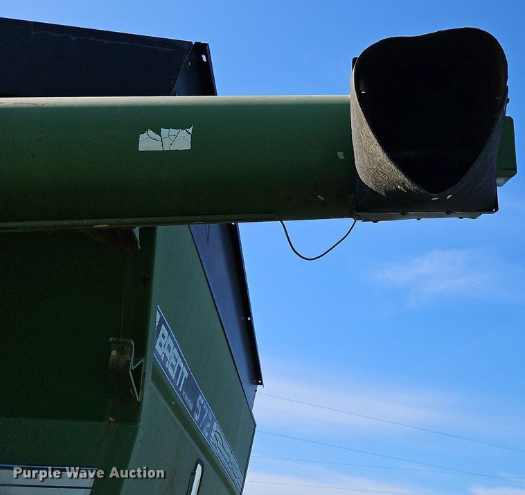 image for item EI3663 Brent GC572 grain cart