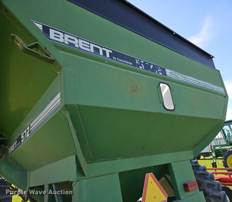 image for item EI3663 Brent GC572 grain cart