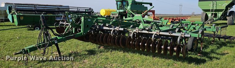 image for item EI3664 John Deere 726 mulch finisher