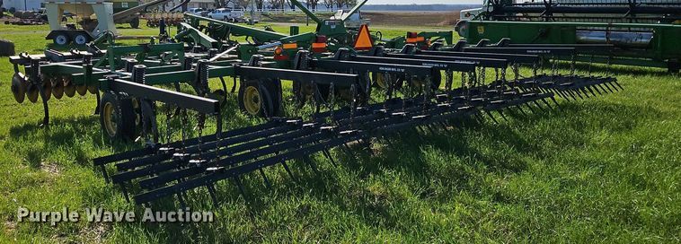 image for item EI3664 John Deere 726 mulch finisher
