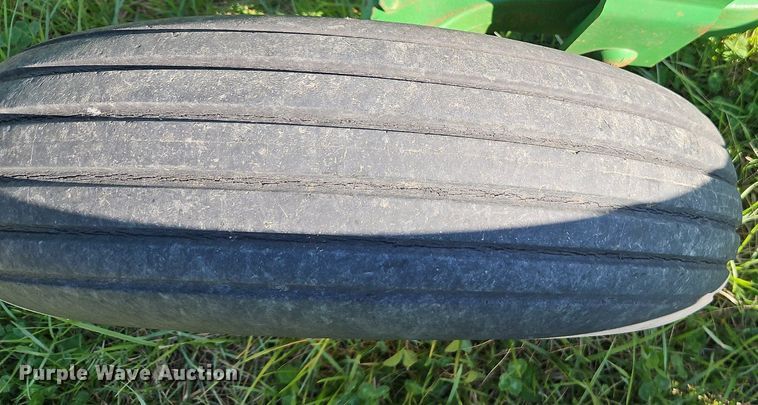 image for item EI3664 John Deere 726 mulch finisher