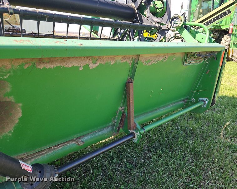 image for item EI3665 John Deere 925 flex head