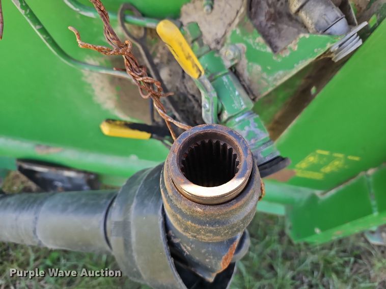 image for item EI3665 John Deere 925 flex head