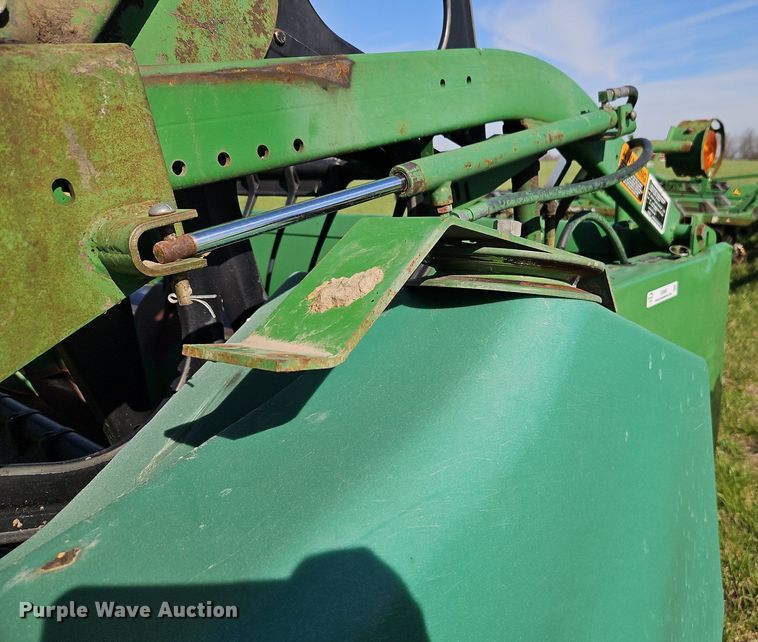 image for item EI3665 John Deere 925 flex head