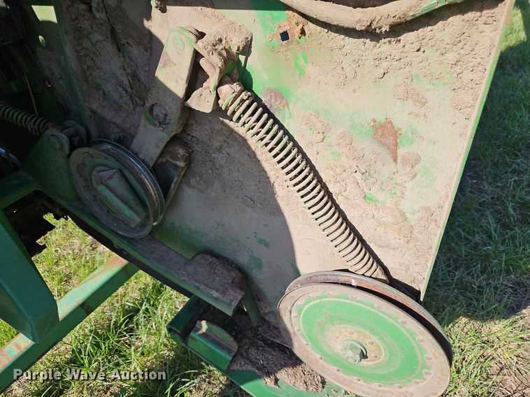 image for item EI3665 John Deere 925 flex head