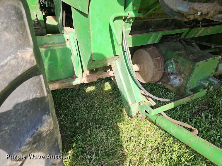 image for item EI3666 1991 John Deere 9500 RWA combine