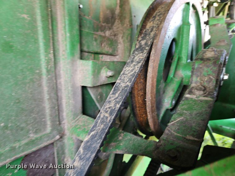 image for item EI3666 1991 John Deere 9500 RWA combine