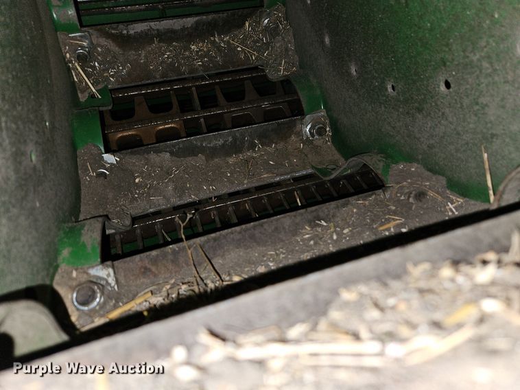 image for item EI3666 1991 John Deere 9500 RWA combine