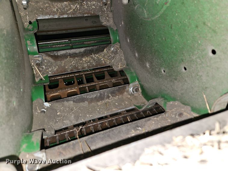 image for item EI3666 1991 John Deere 9500 RWA combine