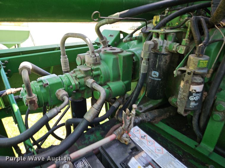 image for item EI3666 1991 John Deere 9500 RWA combine