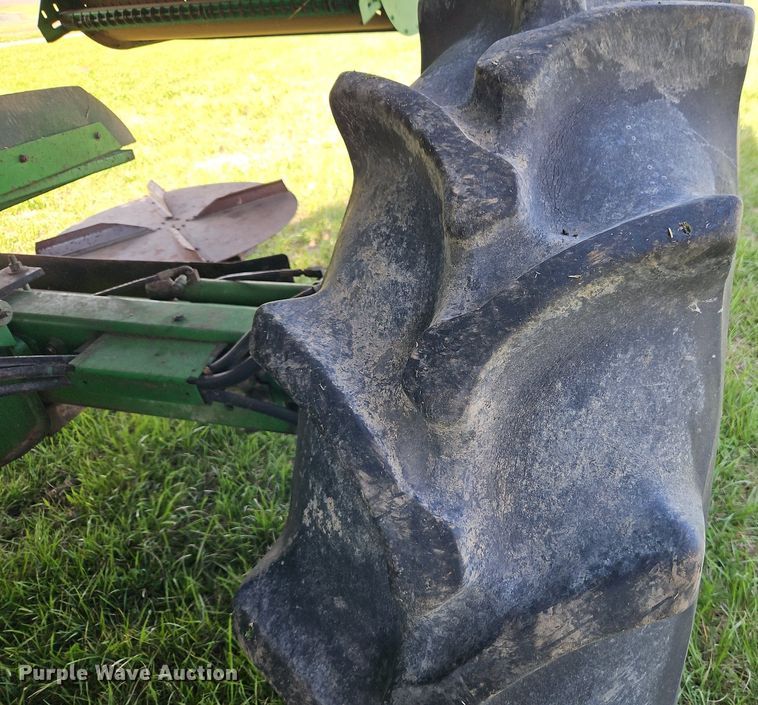 image for item EI3666 1991 John Deere 9500 RWA combine