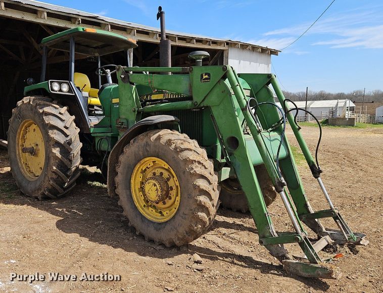 image for item EI3669 1983 John Deere 4050 MFWD tractor