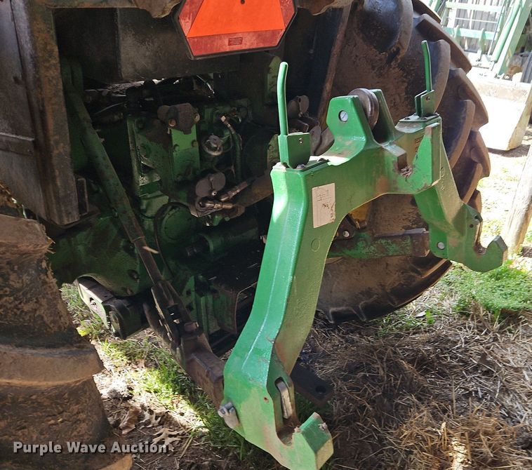 image for item EI3669 1983 John Deere 4050 MFWD tractor