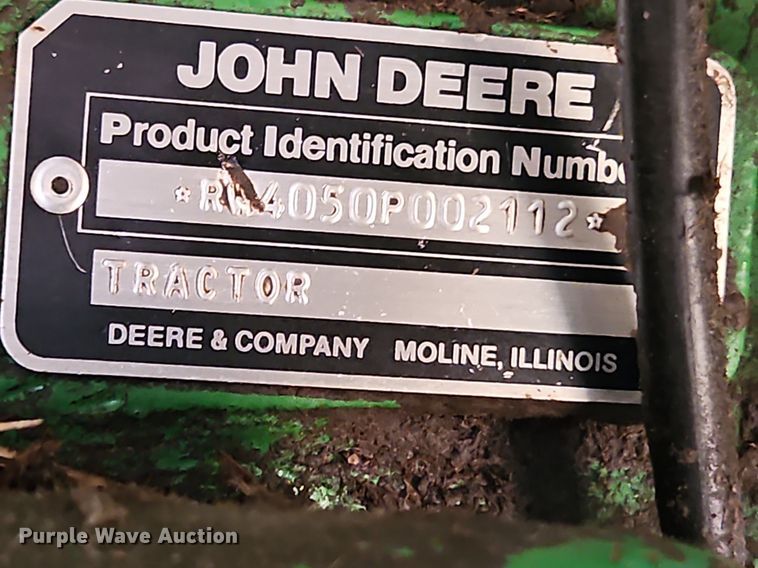 image for item EI3669 1983 John Deere 4050 MFWD tractor