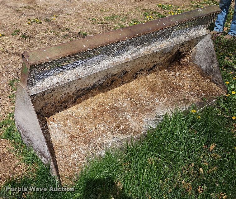 image for item EI3669 1983 John Deere 4050 MFWD tractor