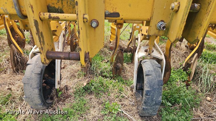 image for item EI3670 Buffalo 6400 row crop cultivator