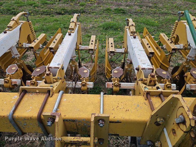 image for item EI3670 Buffalo 6400 row crop cultivator