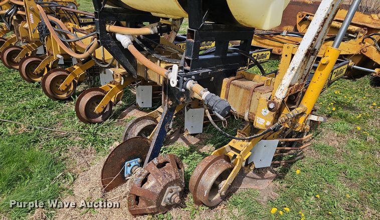 image for item EI3672 Buffalo  7530-8-30 planter