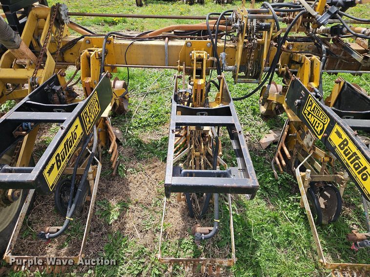 image for item EI3672 Buffalo  7530-8-30 planter