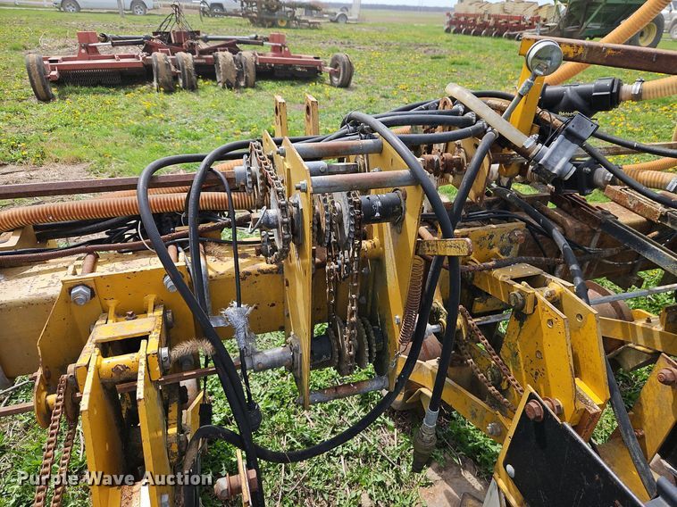 image for item EI3672 Buffalo  7530-8-30 planter