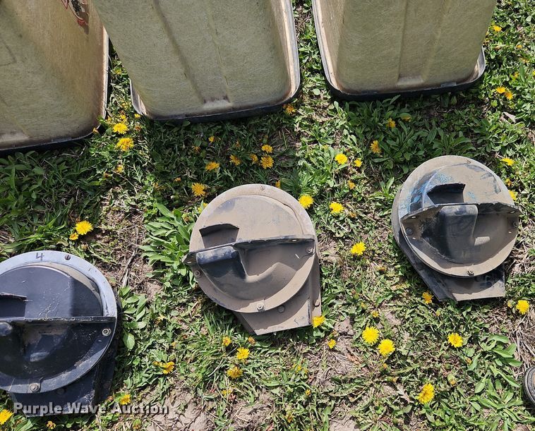 image for item EI3672 Buffalo  7530-8-30 planter