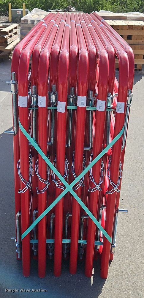 image for item EI3683 (13) B&W PT18010R gates