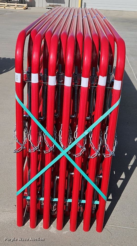 image for item EI3683 (13) B&W PT18010R gates