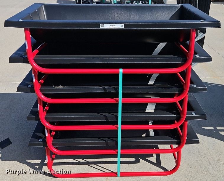 image for item EI3687 (5) B&W PT15080 bunk feeders