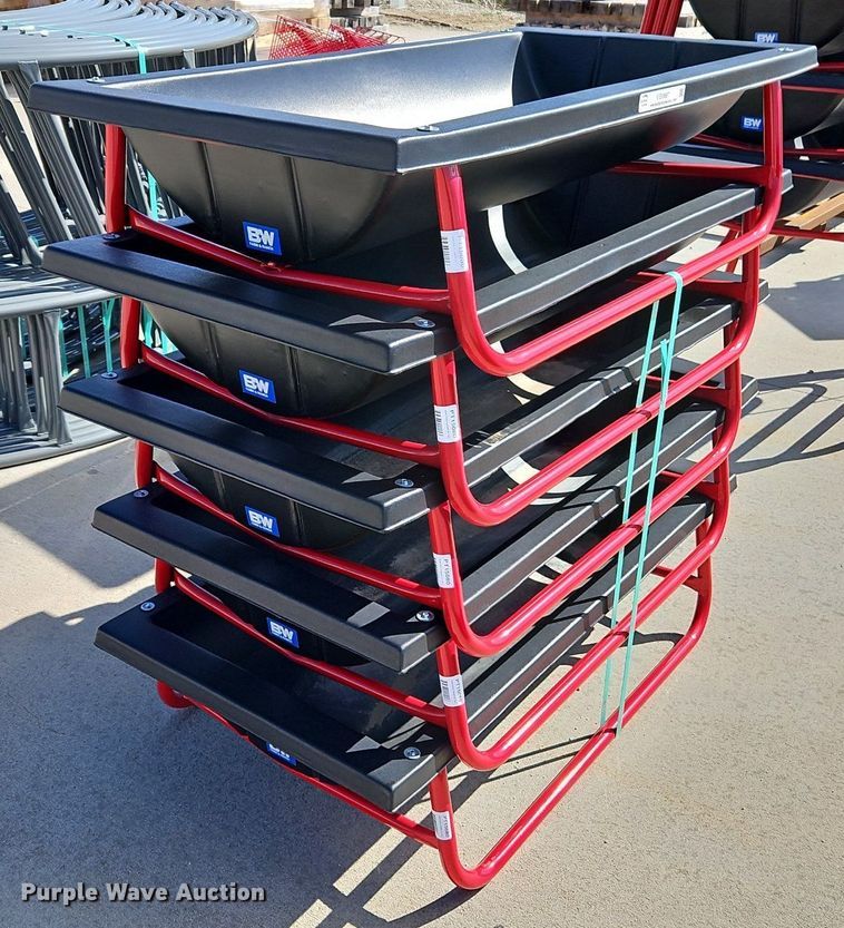 image for item EI3687 (5) B&W PT15080 bunk feeders