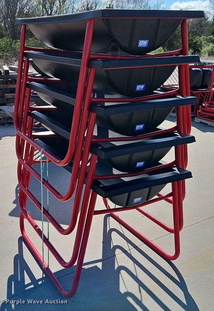 image for item EI3688 (5) B&W PT15070 bunk feeders