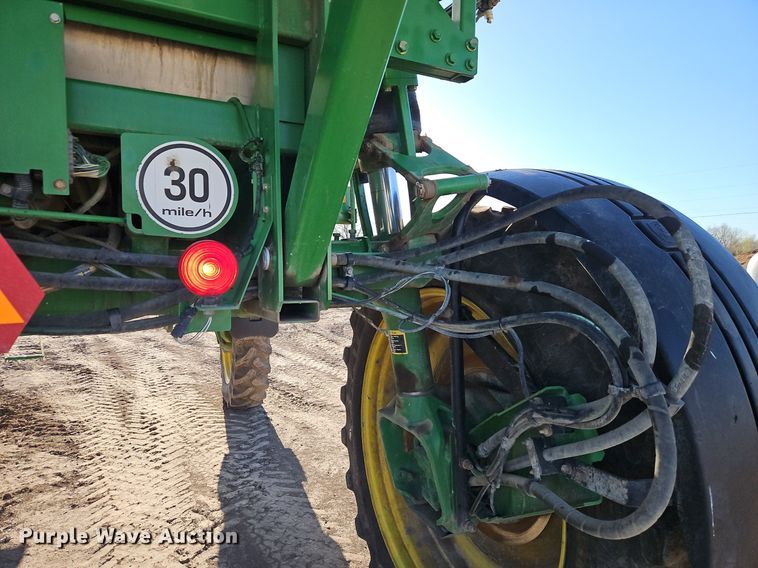 image for item EI3720 2008 John Deere 4730 sprayer