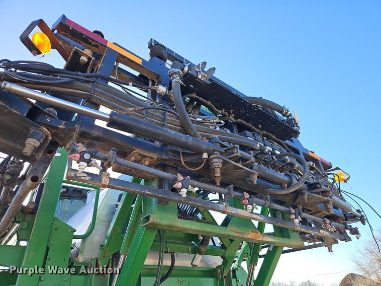 image for item EI3720 2008 John Deere 4730 sprayer