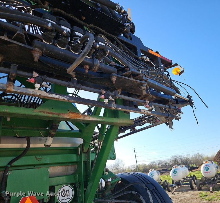 image for item EI3720 2008 John Deere 4730 sprayer